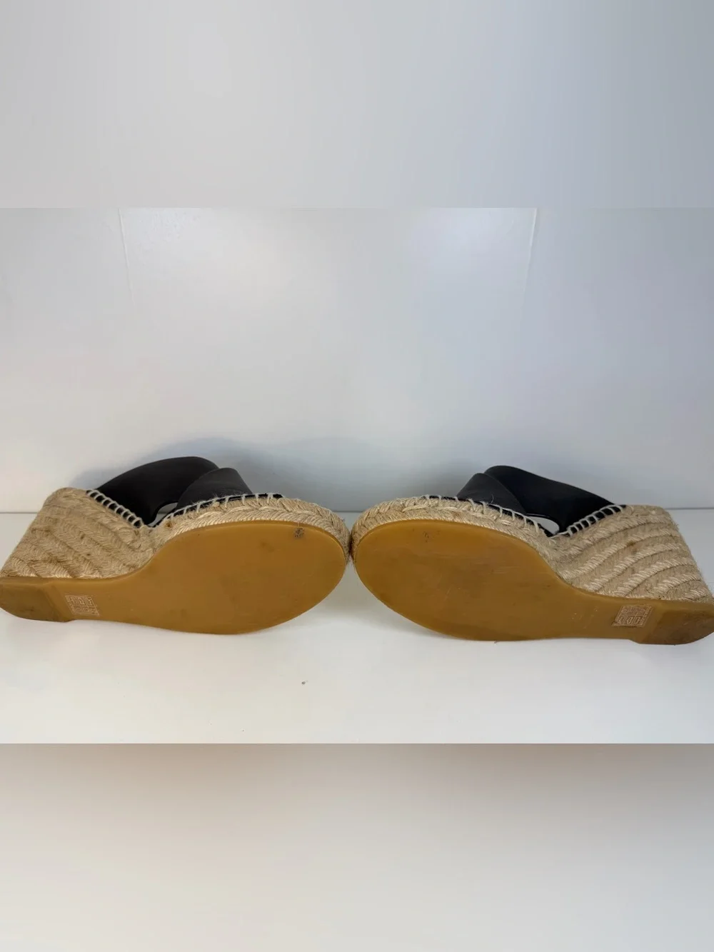Vince black leather